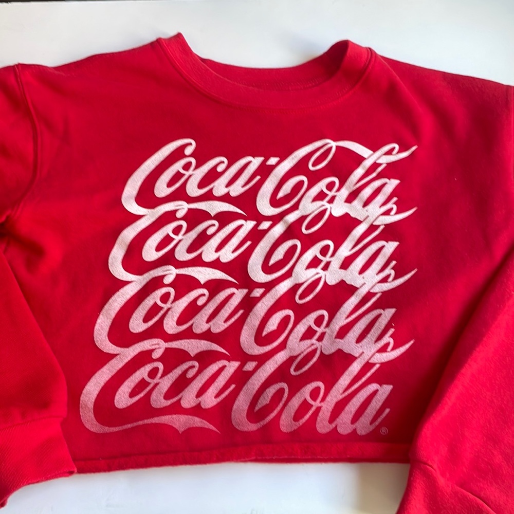 Coca Cola Crop Medium Junior Long Sleeve Graphics Sweatshirt Red White Americana